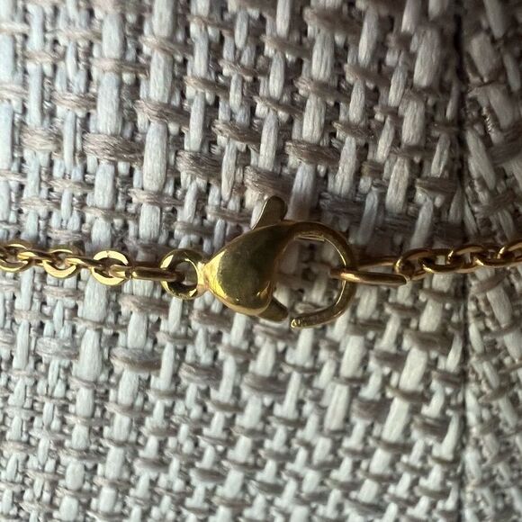 Gold Tone Stainless Steel  Tree of Life Red Pendant 20 inch necklace - Picture 6 of 6